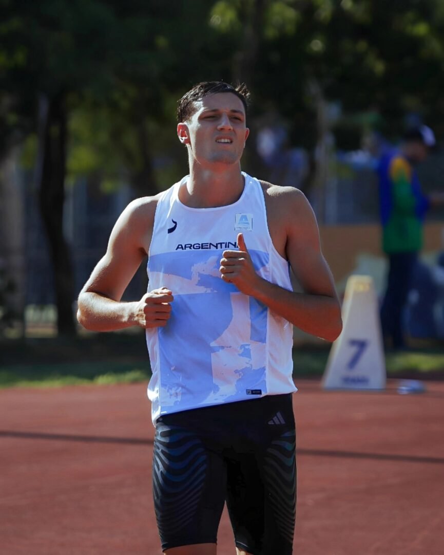 Ciampitti gana los 200m en Asunción con 20.63