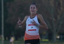 Isabel Conde brilló en USA indoor: 4:41.77 en la milla SEC