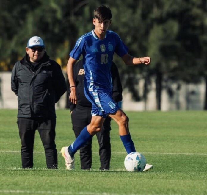 Giovanni Baroni fue convocado para entrenar en la Selección sub 17