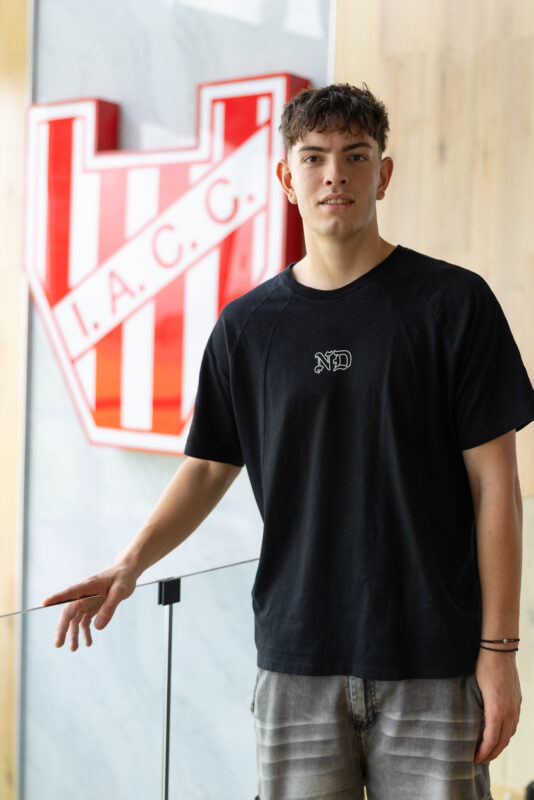 Gerardo Larraya y Lautaro Espeche renovaron hasta 2029